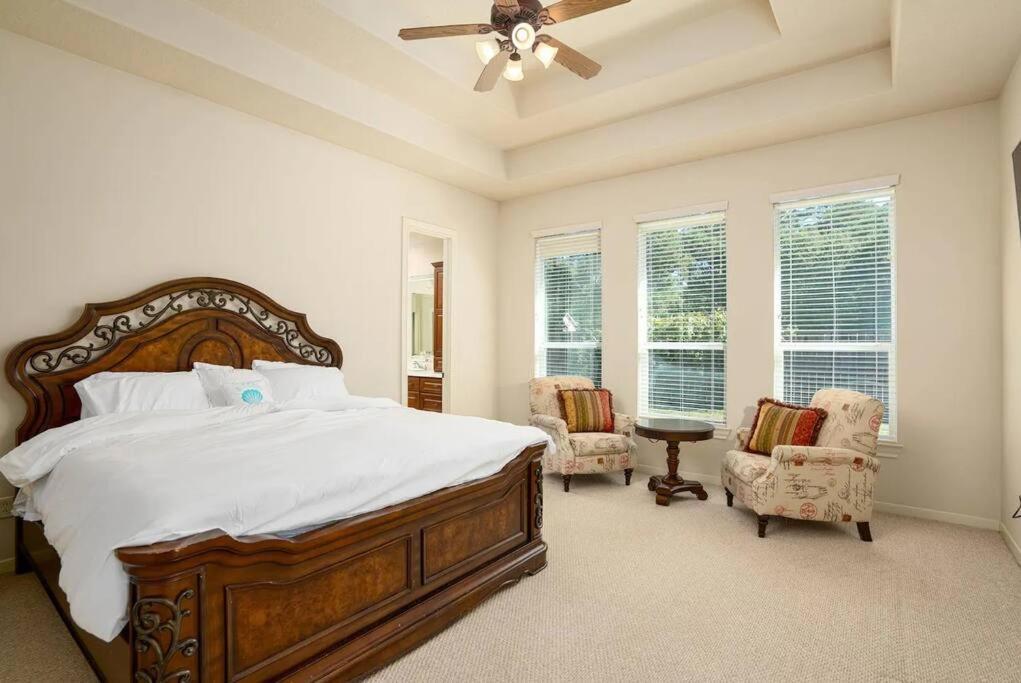 Bedroom With 3.5-Bathroom Near Golf Course! Cypress Exterior photo